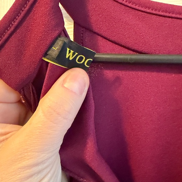 Chic Asymmetrical Burgundy Dress - Picture 4 of 4